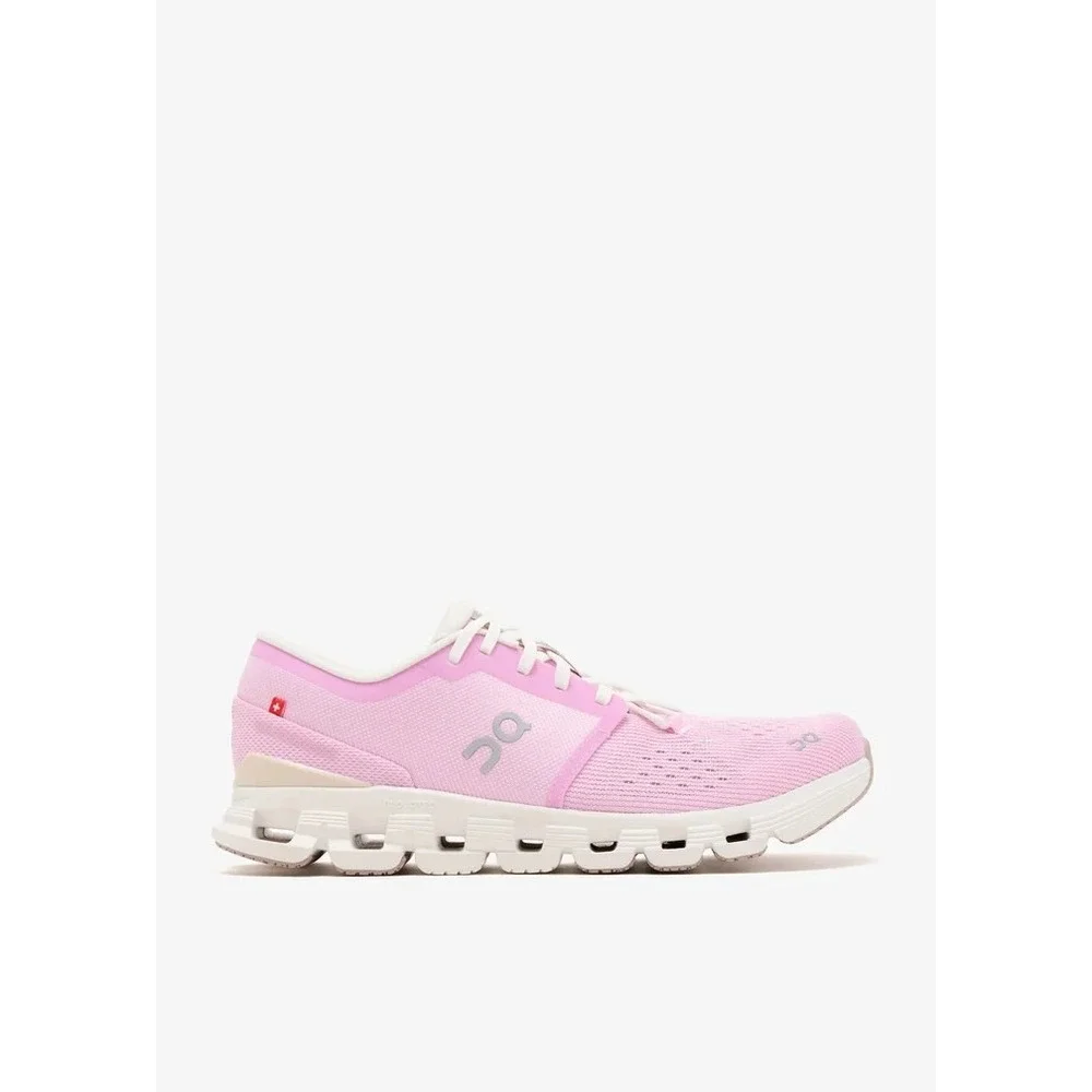 Size 7- On Running Cloud X 4 Petal Sand 3WE30073561 Women New
